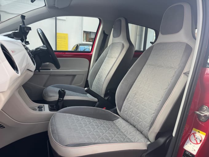 2025 Volkswagen Up!
