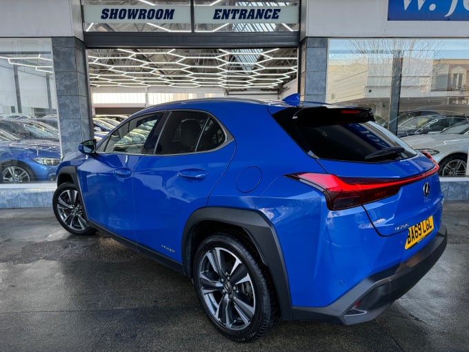 2025 Lexus Ux