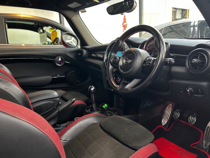 2025 Mini Hatch