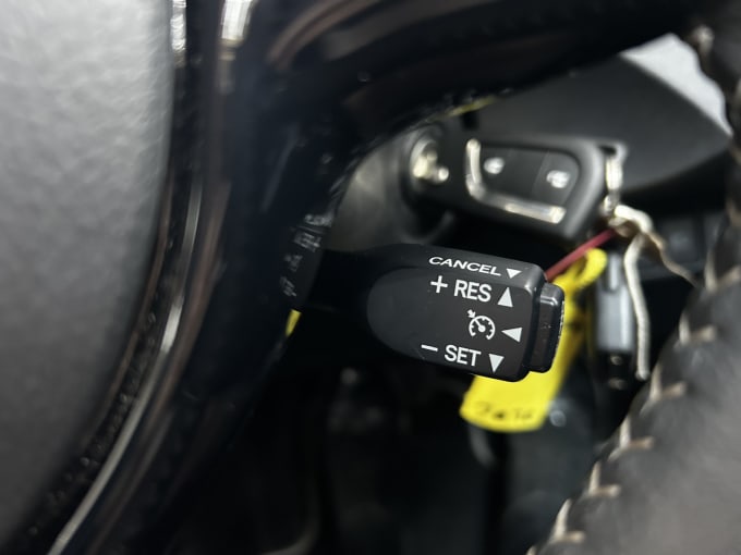 2025 Toyota Yaris