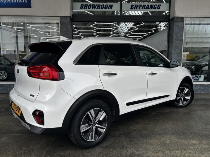 2025 Kia Niro