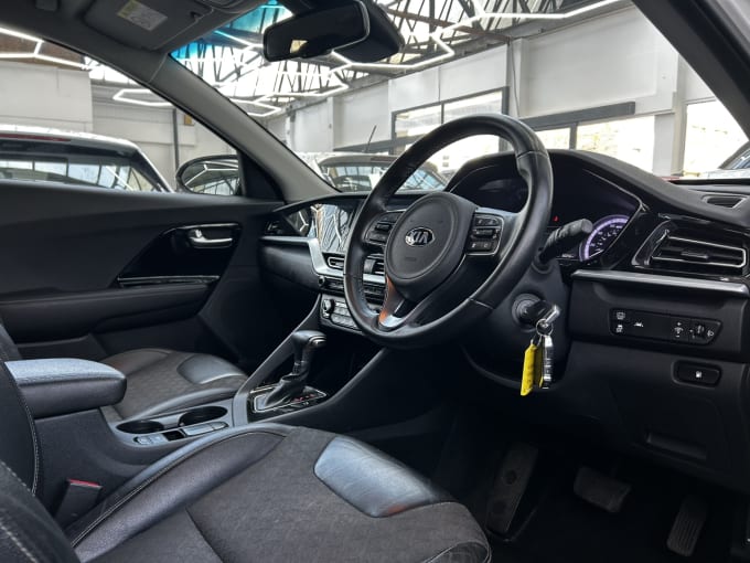 2025 Kia Niro