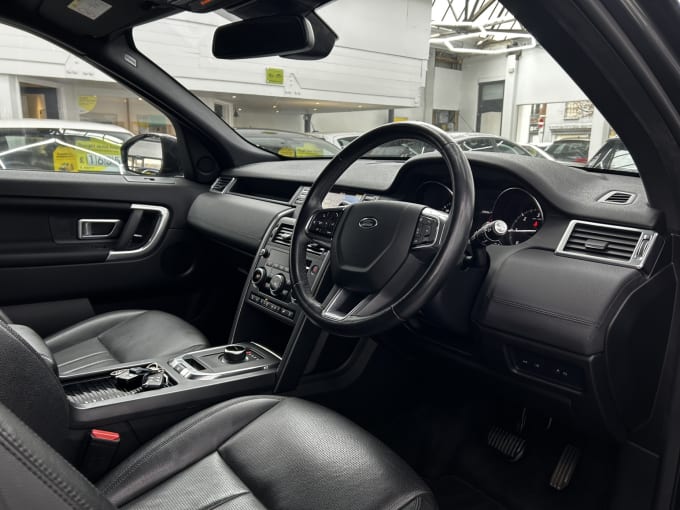 2025 Land Rover Discovery Sport