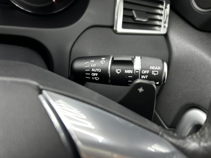 2025 Land Rover Discovery Sport