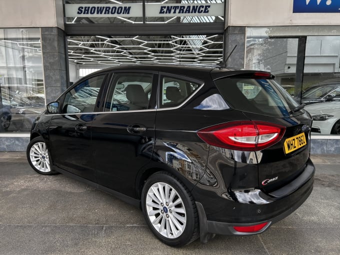 2025 Ford C-max