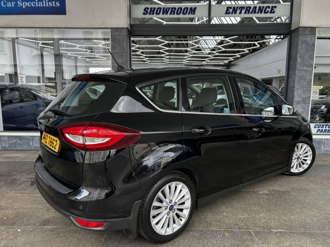 2025 Ford C-max
