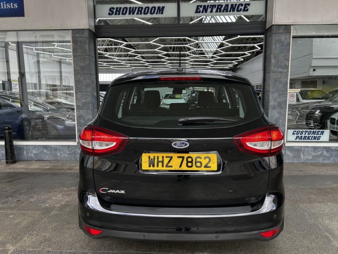 2025 Ford C-max