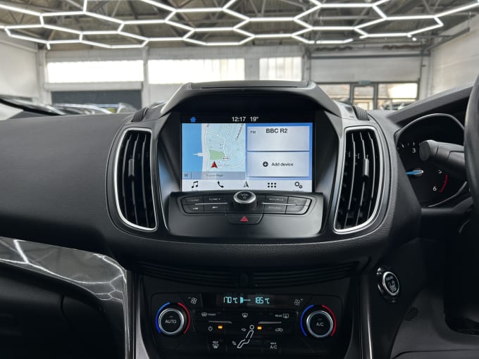 2025 Ford C-max