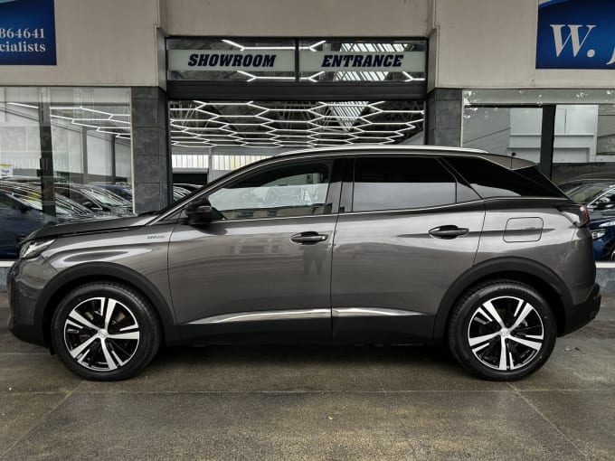 2025 Peugeot 3008