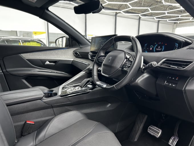 2025 Peugeot 3008
