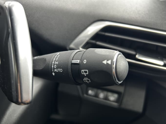 2025 Peugeot 3008