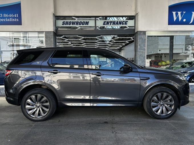 2025 Land Rover Discovery Sport