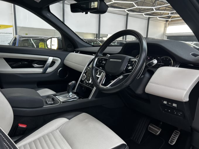 2025 Land Rover Discovery Sport