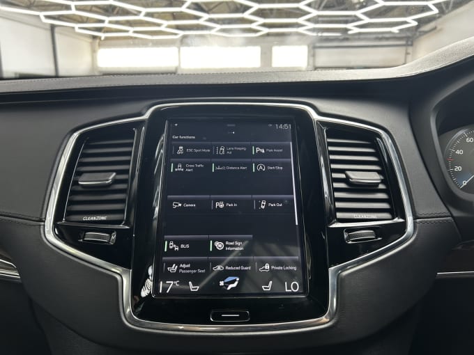 2025 Volvo Xc90