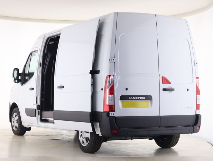 2024 Renault Master