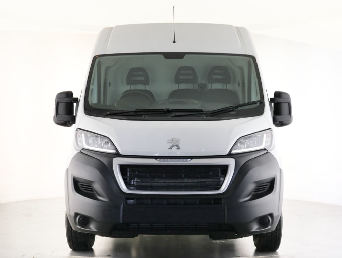 2024 Peugeot Boxer