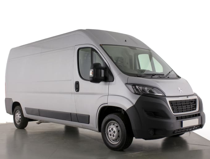 2025 Peugeot Boxer