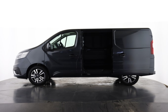 2025 Renault Trafic