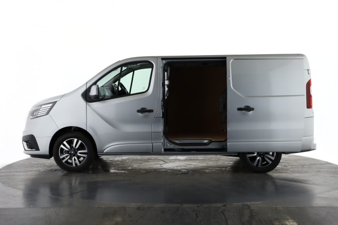 2025 Renault Trafic