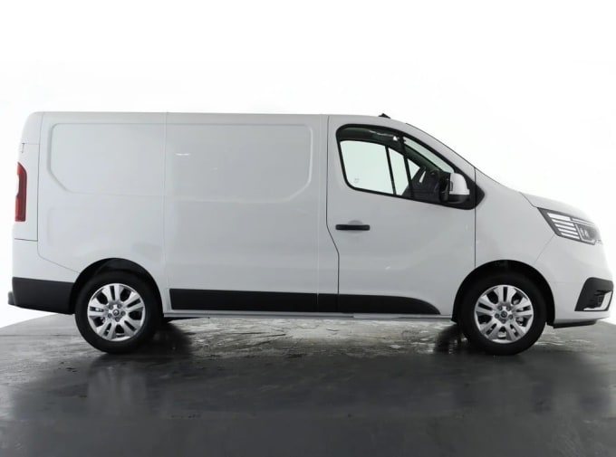 2025 Renault Trafic