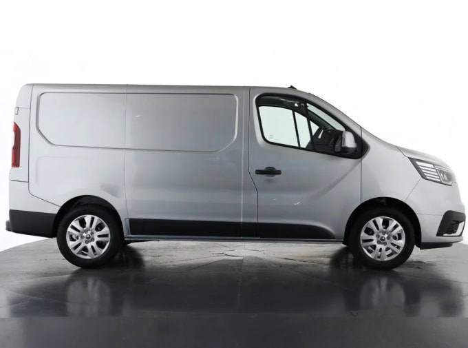 2025 Renault Trafic