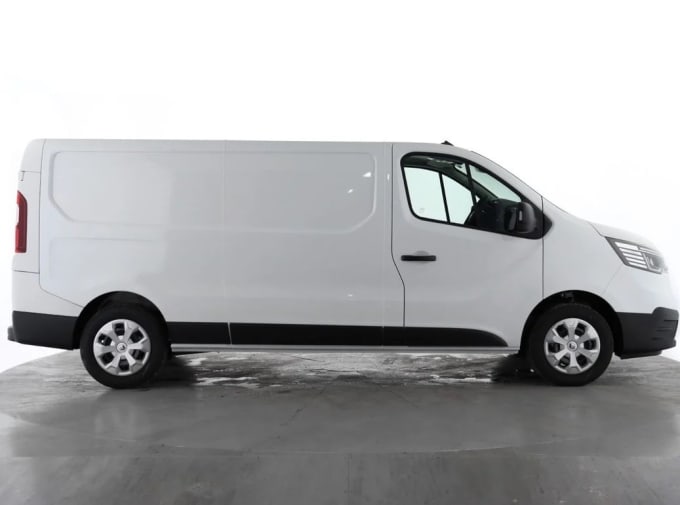 2025 Renault Trafic