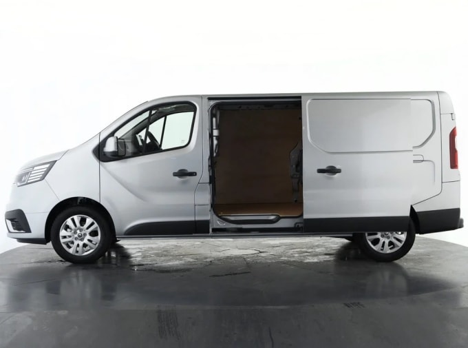 2025 Renault Trafic