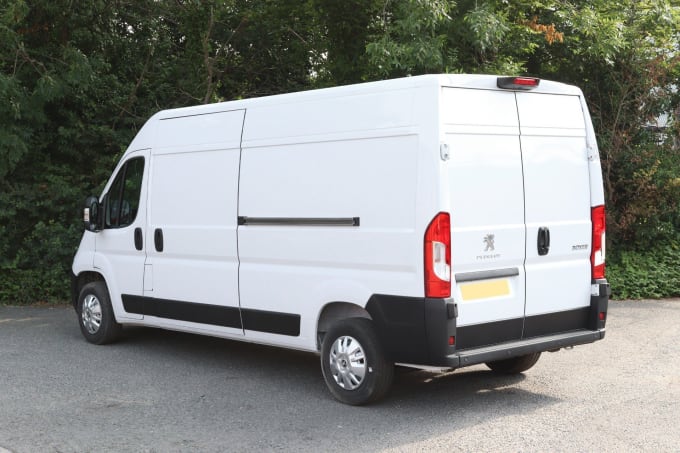 2023 Peugeot Boxer