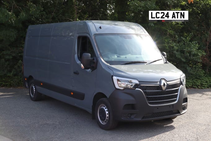 2024 Renault Master