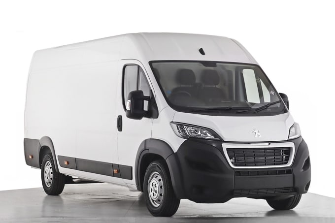 2025 Peugeot Boxer