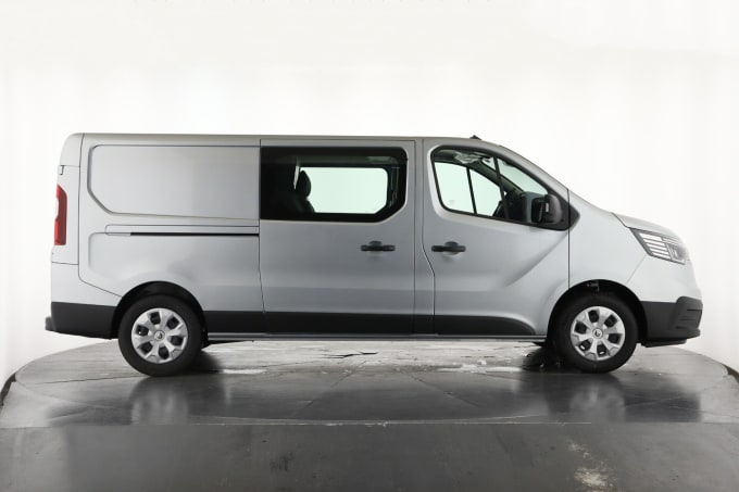 2025 Renault Trafic