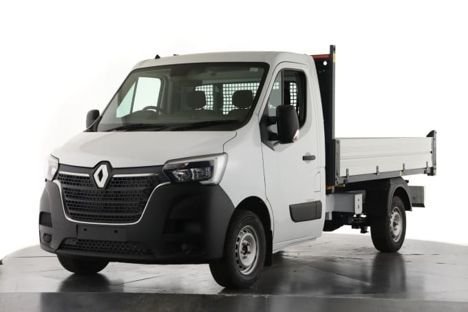 2024 Renault Master