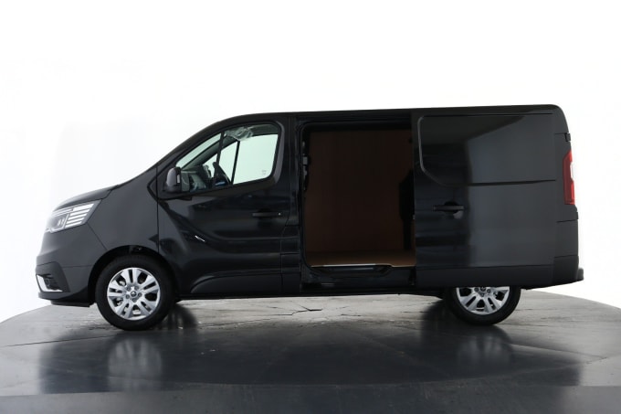 2025 Renault Trafic