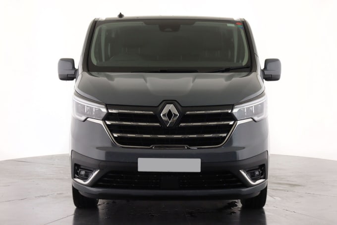 2025 Renault Trafic