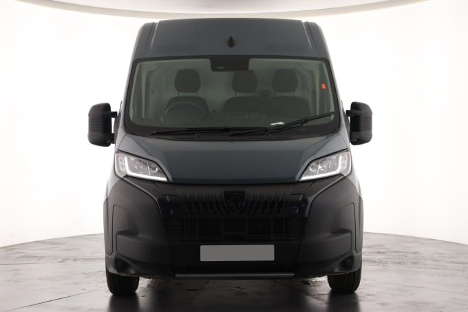 2024 Peugeot Boxer