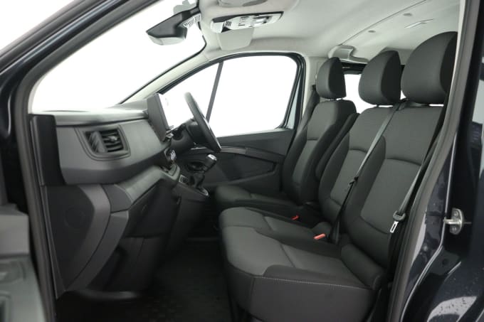 2025 Renault Trafic