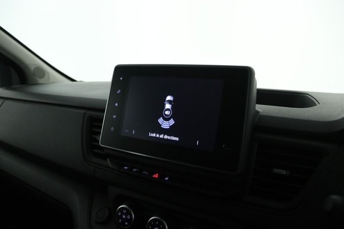 2025 Renault Trafic