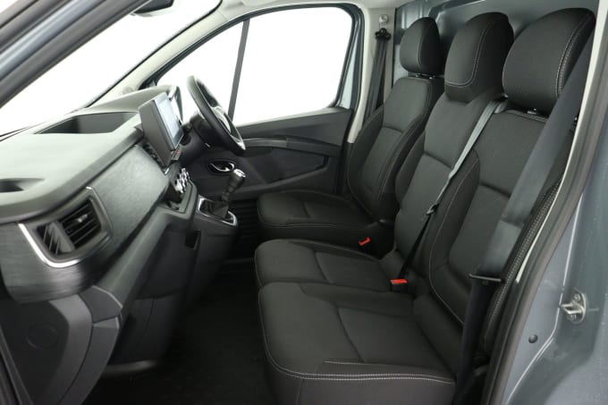 2025 Renault Trafic