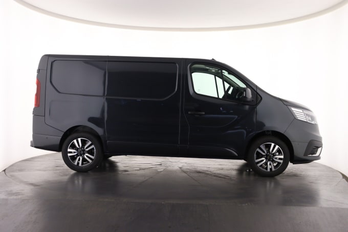 2025 Renault Trafic