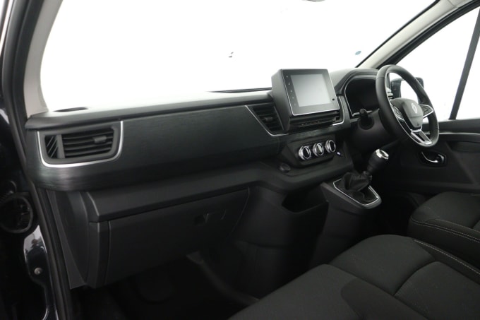 2025 Renault Trafic