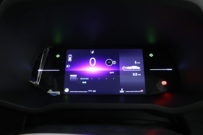 2025 Renault Trafic