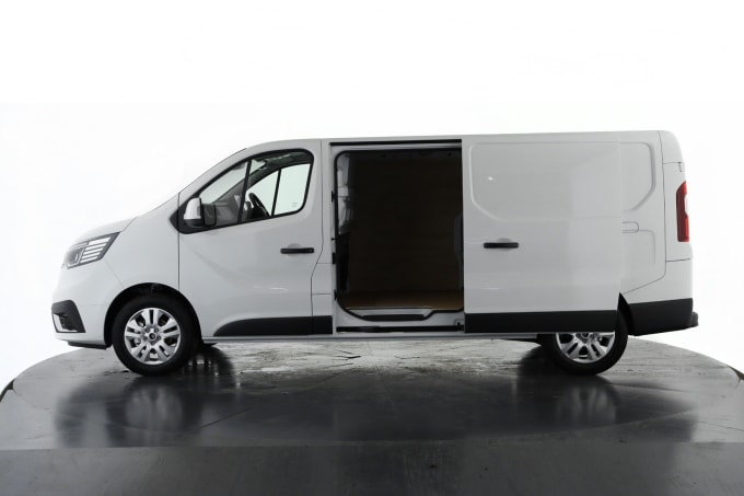 2025 Renault Trafic