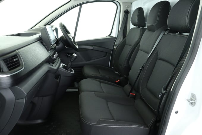 2025 Renault Trafic