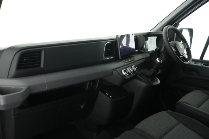2025 Renault Master