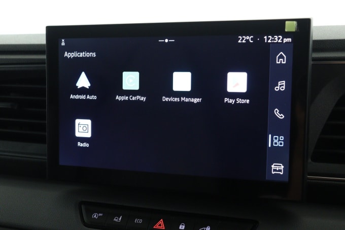 2025 Renault Master