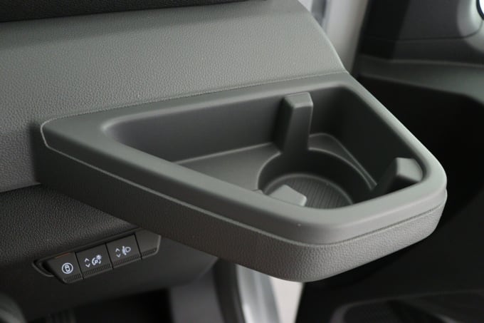 2025 Renault Master