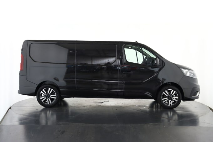 2025 Renault Trafic