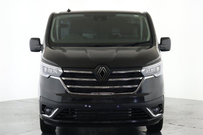 2025 Renault Trafic