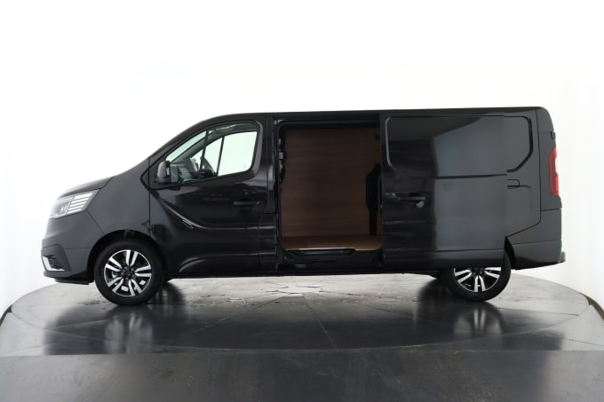 2025 Renault Trafic