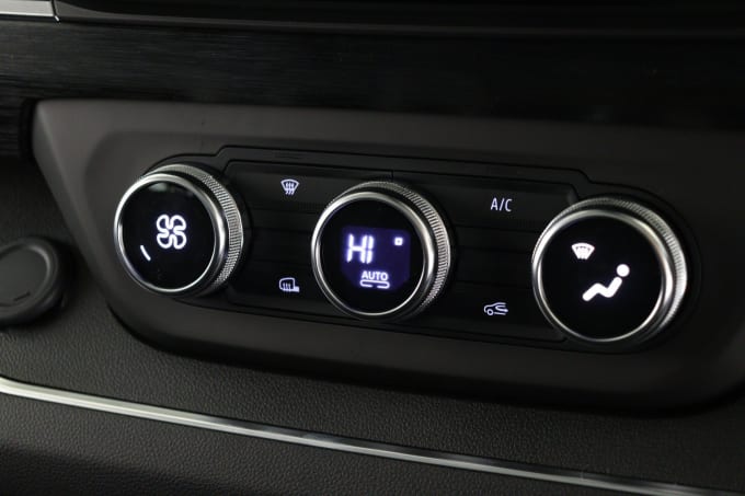 2025 Renault Trafic